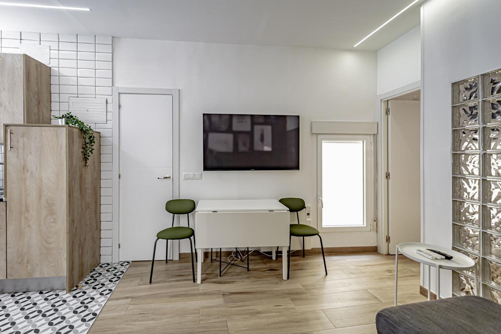 Apartamentos Franco Rodriguez Madrid Zimmer foto